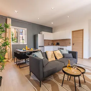 Apartment Superbe Avec Balcon Proche Monaco